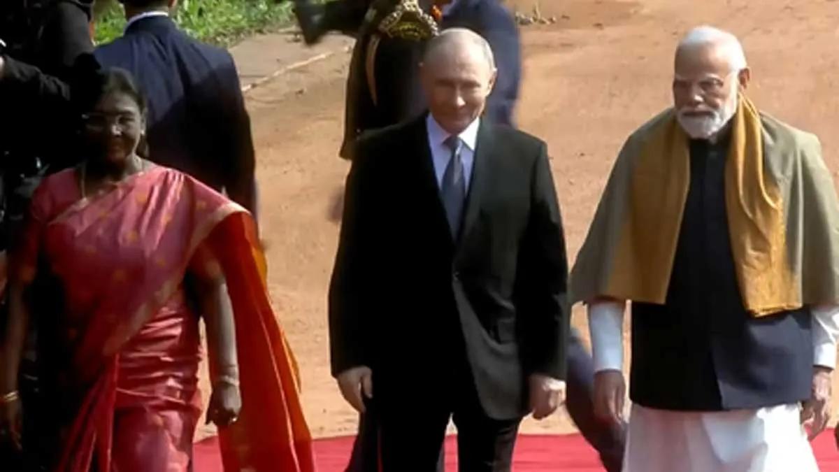India Extends Ceremonial Welcome to Russian President Putin at Rashtrapati Bhavan