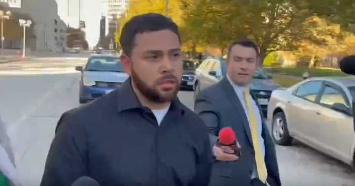 Florissant cop admits to stealing nude photos from 20 women