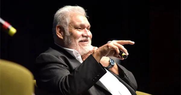 Joaquín Cosío califica de "imbéciles" o "pejetarados" a defensores de AMLO