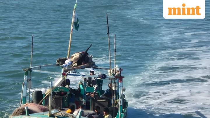 Indian Coast Guard seizes Pakistani fishing boat ‘Al Wali’ near Gujarat's Jakhau