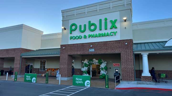 These Publix stores sold $980 million Mega Millions, $1 million Powerball
