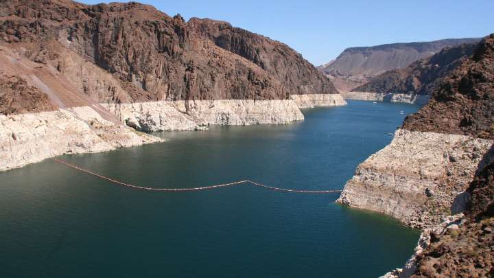 Ciudades de California enfrentan altos costos de agua