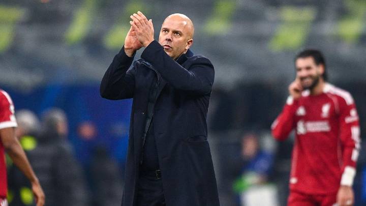 Liverpool fans back Arne Slot amid Salah rift after Champions League win