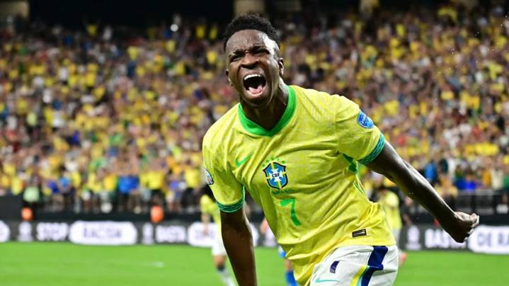 Ancelotti: "Si Vinícius está al 90 %, llamo a otro jugador al 100 %"