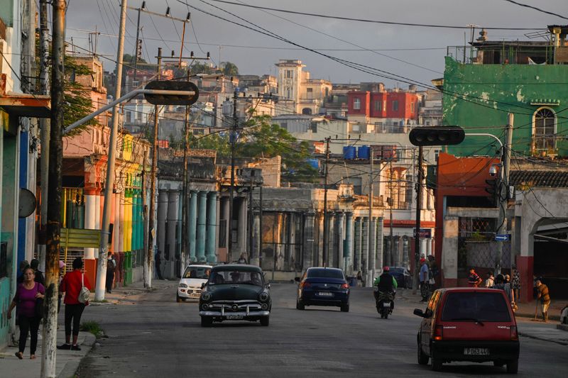 Cuba begins restoring power to Havana, provinces after partial grid collapse