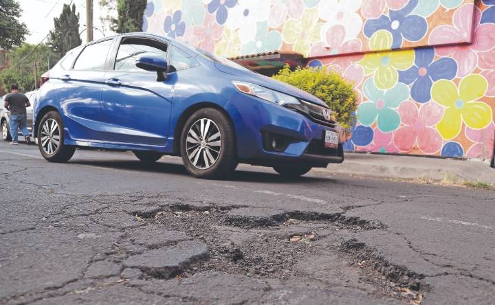 ¿Cuánto dinero gastó el Gobierno de la Ciudad de México en indemnizaciones por baches?