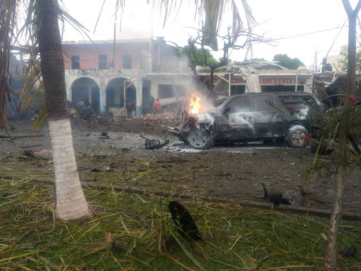 Explota coche bomba en Michoacán