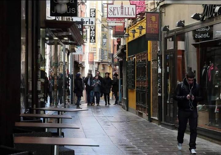 Valladolid se lleva 730 asalariados leoneses en el último año