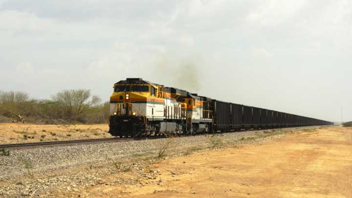 Colombia marca un récord histórico con tren de carga entre Caldas y Cesar