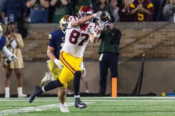 Deadspin | USC TE Lake McRee to bypass final year of eligibility