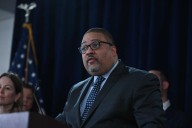 ‘OY’ gang members charged in Manhattan murder conspiracy involving courthouse slashing and shootings: Bragg