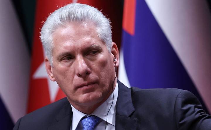 Díaz-Canel exige que el Partido Comunista funcione "distinto" en medio de la crisis en Cuba