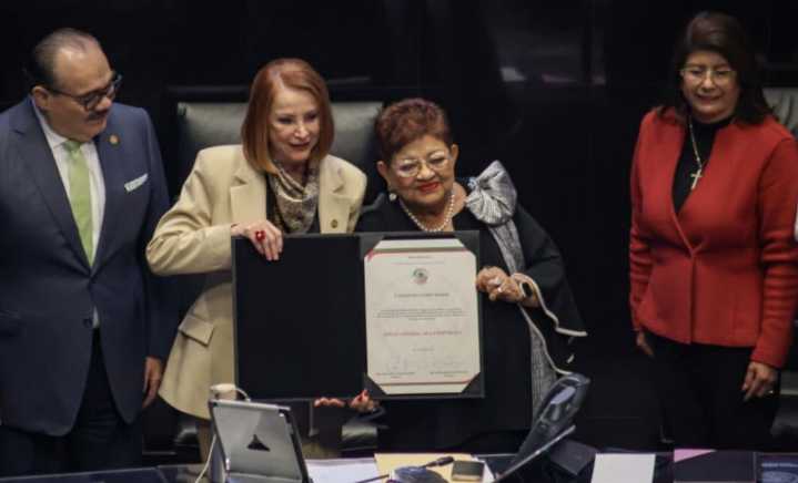 Ernestina Godoy es nombrada fiscal general de la República