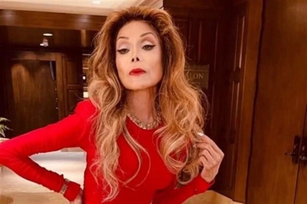 Alarma a fans extrema delgadez de La Toya Jackson