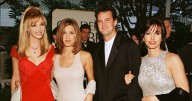 Elenco de Friends rinde tributo a Matthew Perry a 2 años de su muerte