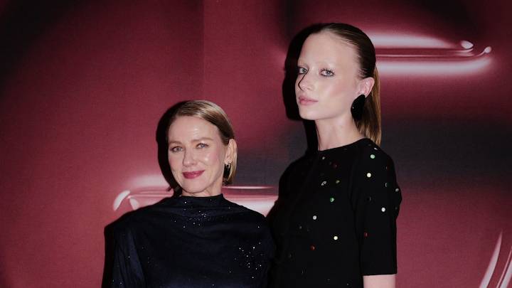 Naomi Watts celebrates model daughter Kai's 17th birthday with throwback beach photo