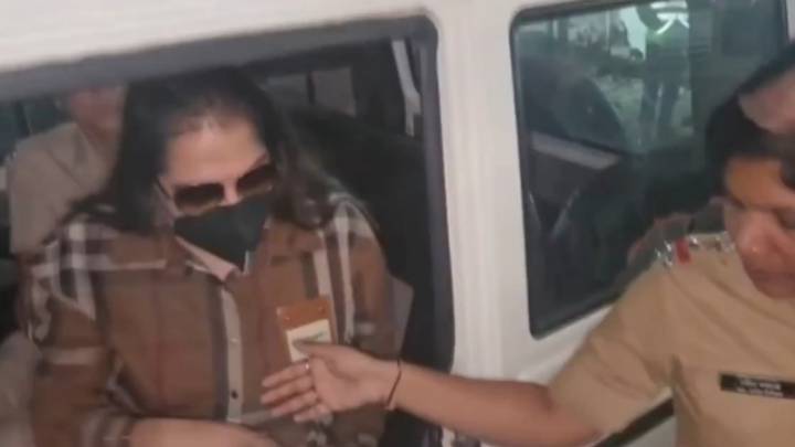 Builder Sheetal Tejwani arrested by EOW of Pune police in Mundhwa govt land scam