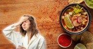 Consumir comida picante ayuda a bajar la cruda ¿Verdad o mito?