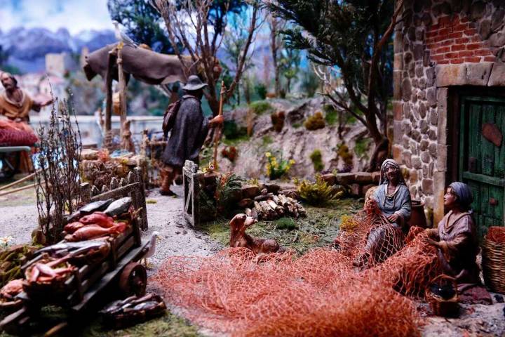 Abre en San Vicente de la Barquera 'El Belén del Camino', que promociona el Camino Lebaniego también en Navidad