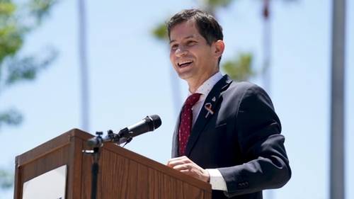 Fresno State President Saúl Jiménez-Sandoval's salary to exceed $500,000 with pay hike
