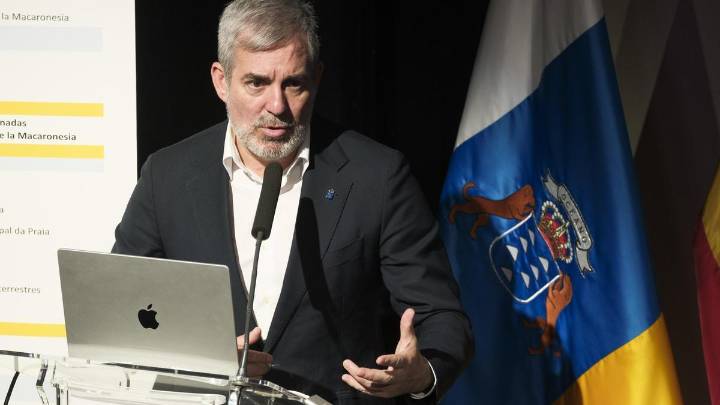 Clavijo "toma nota" de que el Gobierno español desplace a Canarias de su cumbre con Marruecos