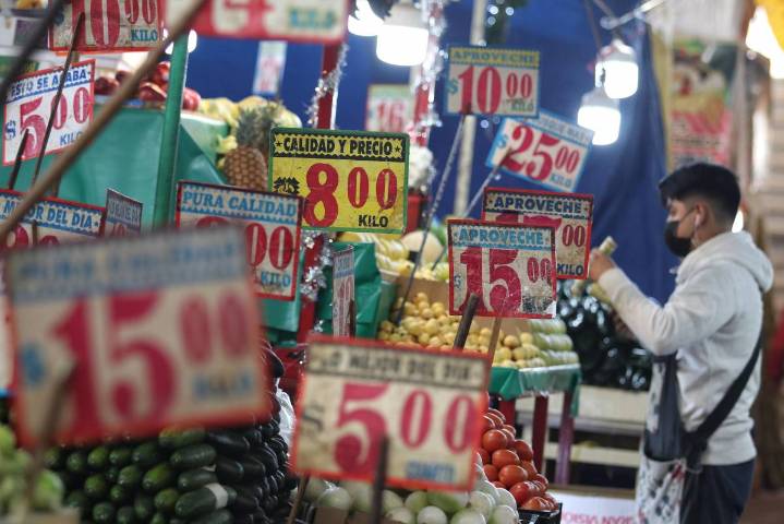 Inflación alcanza un 3.8 por ciento a tasa anual y supera lo observado en octubre