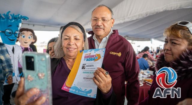 Toman protesta mil 500 coordinadores del programa "Guardianes del Agua"