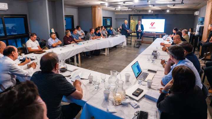 Reuniones clave para el desarrollo y crecimiento del basquet