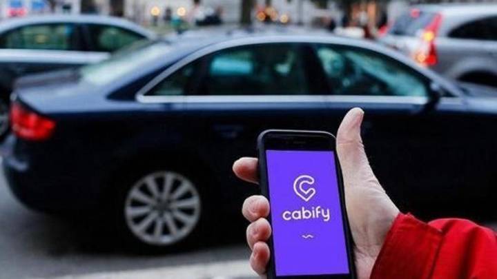 Cabify cobrará 1 euro extra en viajes a la Sagrada Familia, Park Güell y otros lugares turísticos de Barcelona