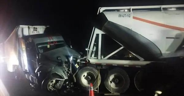 Fotos | Chocan tráileres en Libramiento Oriente