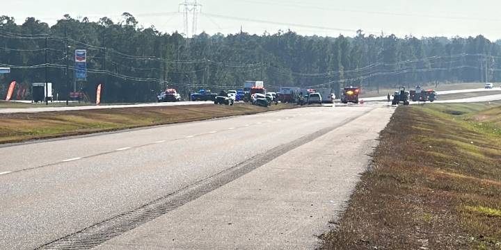One injured in two-vehicle wreck on Highway 67