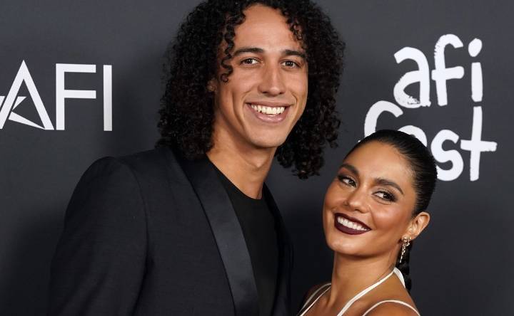 Vanessa Hudgens y Cole Tucker celebran la llegada de su segundo hijo
