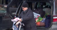 Thousands turn out to donate blankets as Minnesota winter intensifies