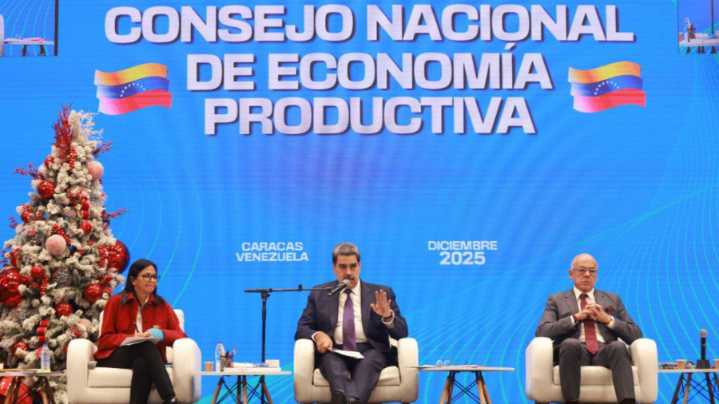 Ejecutivo firmó decreto de Protocolo Unificado para las Exportaciones No Petroleras, Postales y Actividades Conexas