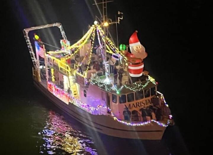 37th annual Christmas Boat Parade lights up Fort Myers Beach
