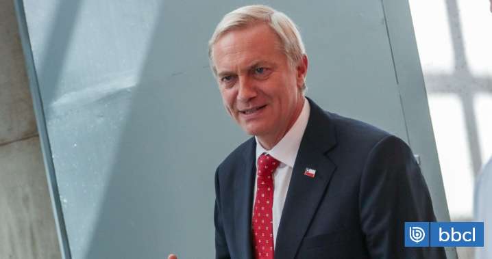 Kast tras dichos de Meza: "Los únicos que han defendido a un abusador están sentados en el Gobierno"