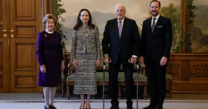 María Corina Machado, ganadora del Nobel de Paz, fue recibida por los reyes y el príncipe heredero de Noruega
