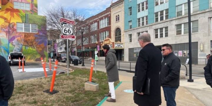 Spanish artist to install sculpture honoring Springfield’s Colonial Hotel on Route 66