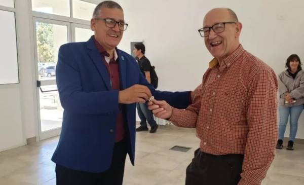 La universidad inauguró el laboratorio de informática