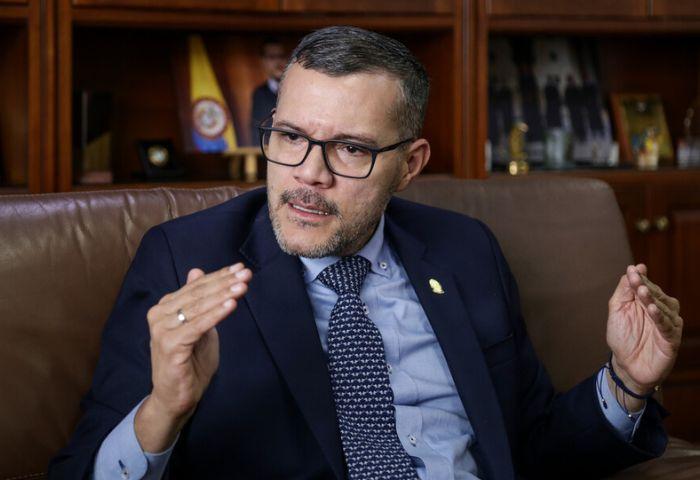 Investigan a jueza que incluyó ‘alucinaciones’ de IA en una sentencia