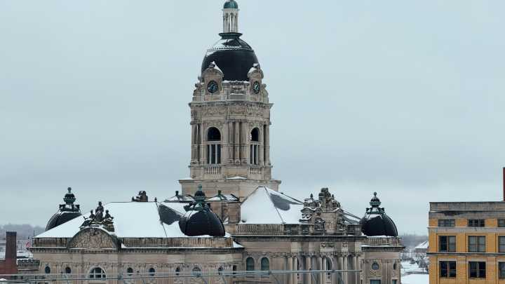 It's going to snow in Evansville. Here's what to know