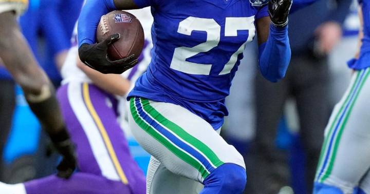 Seattle's defense is peaking at the right time as the Seahawks compete for the NFC West title