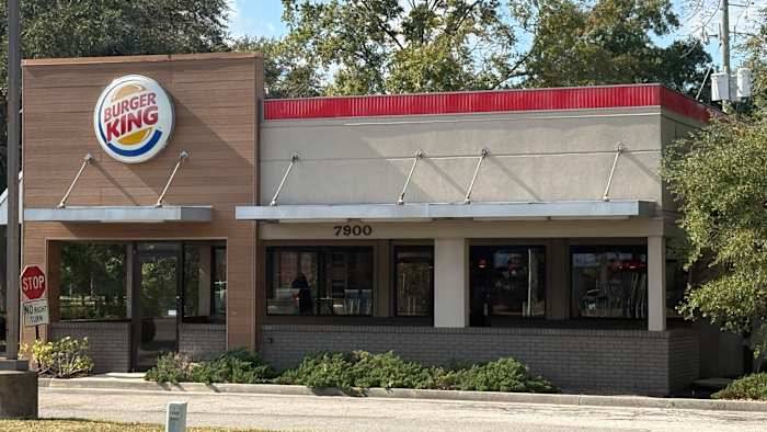 JSO: 18-year-old who broke up fight at Burger King was shot while raising hands in the air