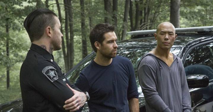 'Irresistible' crime-thriller TV show is hailed 'trashy pulp of highest quality'