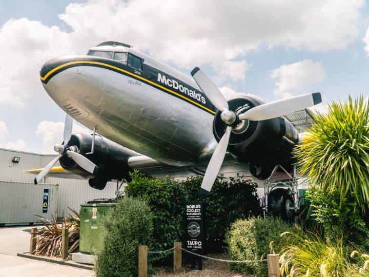 37 photos of the most unusual McDonald's restaurants in the world