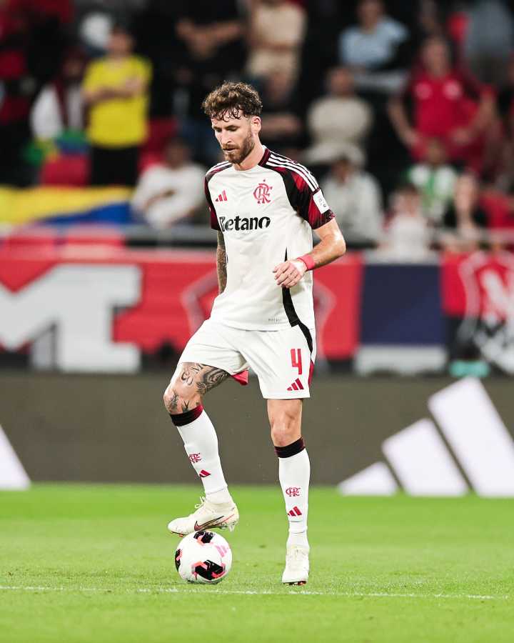 Flamengo venció a Cruz Azul 2-1 y pasó a las semifinales de la Copa Intercontinental en Qatar