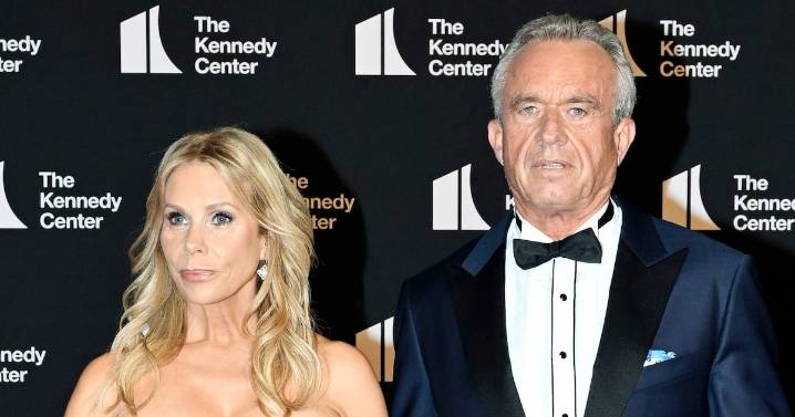 Cheryl Hines ‘Surprised’ Friends Dropped Her Over RFK's MAGA Conversion