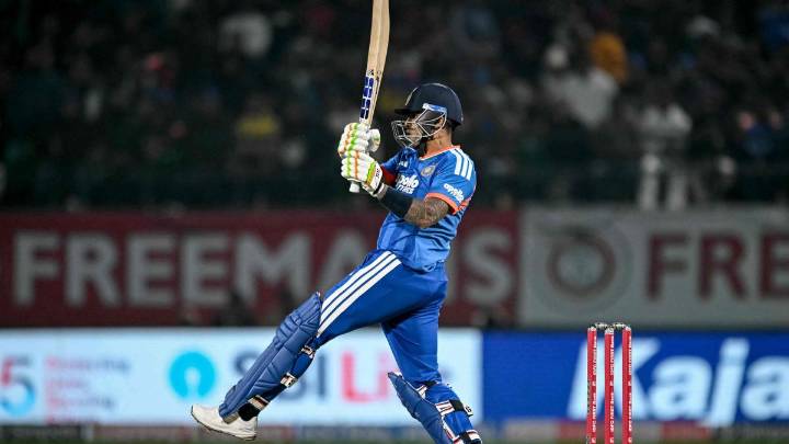 Men in blue beat Proteas by 7 wickets in 3rd T20I to take 2