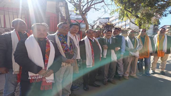 Minority tribal-rangna Regional Council-ko bikotna ine M’laya Governor