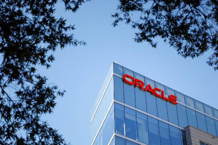 AI trading takes a hit from Oracle and Broadcom updates, but investors remain optimistic